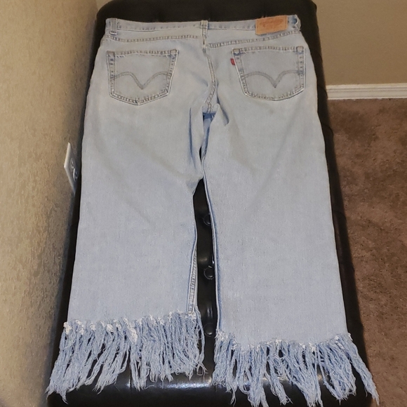 Levi Strauss & Co. Distressed Jeans Size 36 - Picture 2 of 2